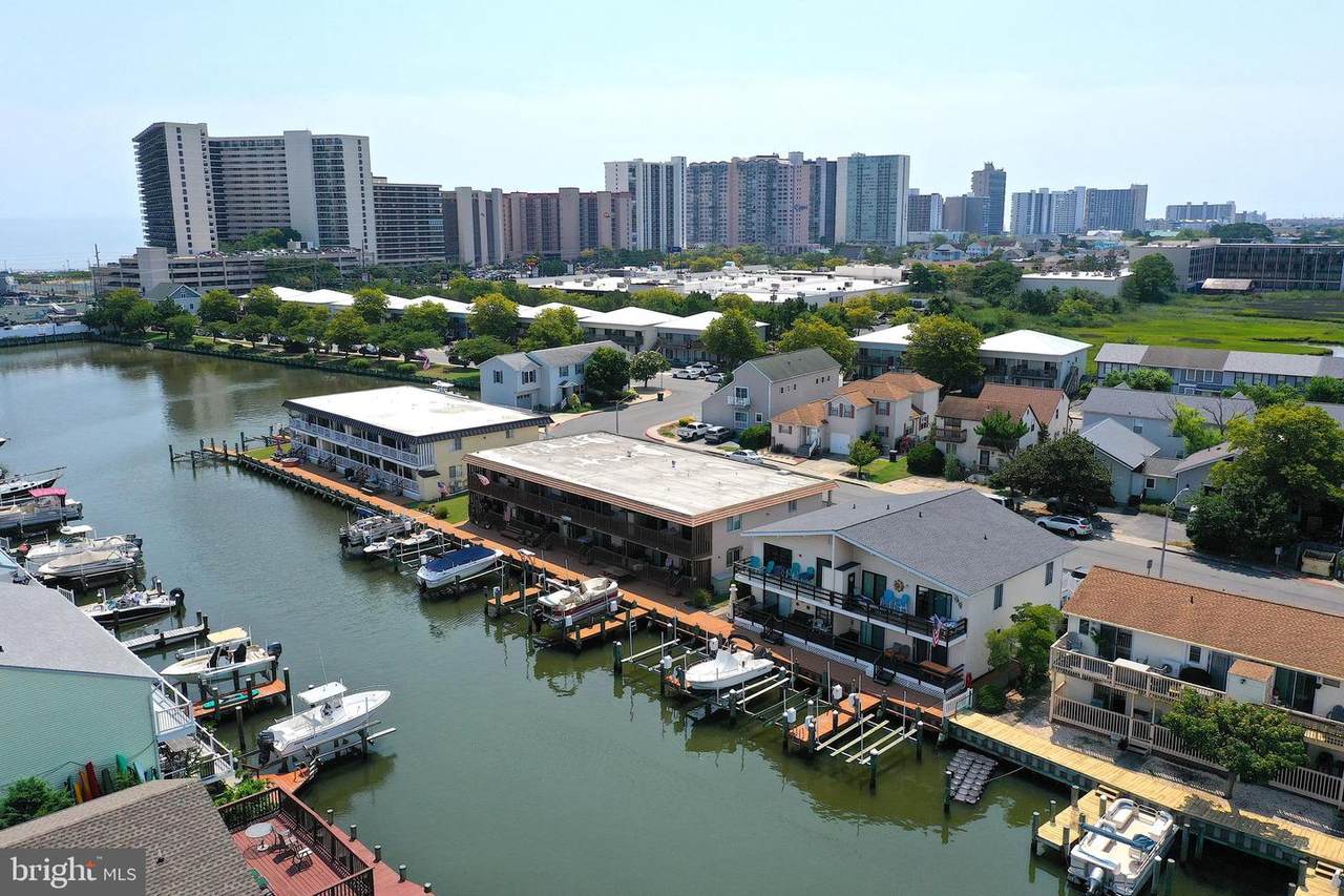 128 Captains Quarters Road - Photo 1