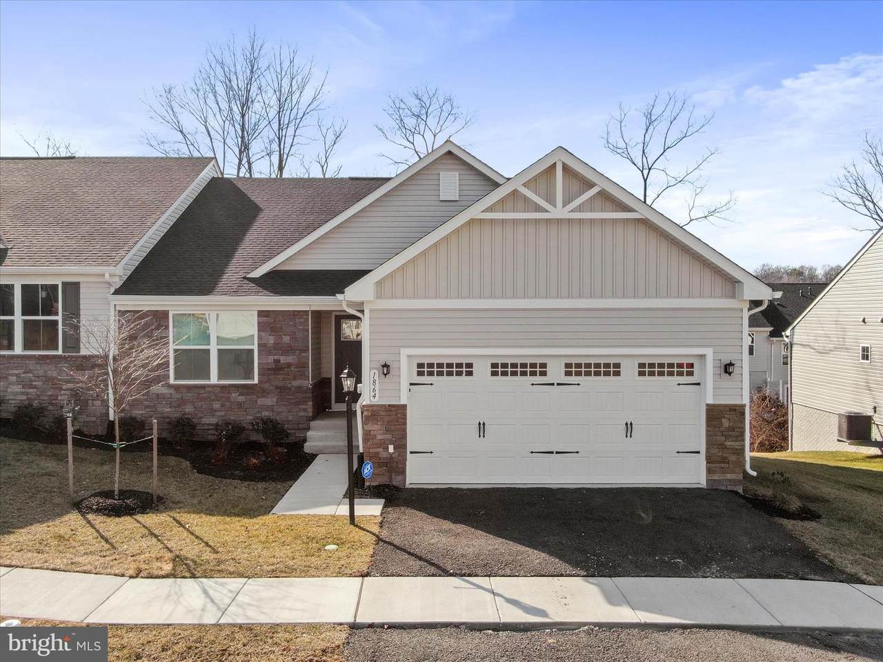 1864 Shannon Drive - Photo 1