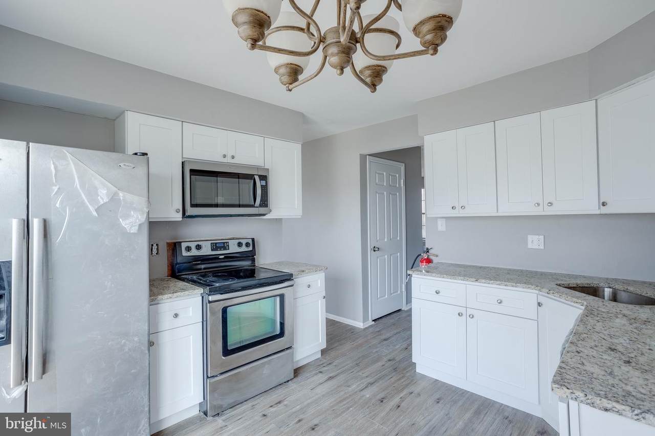 101 Bayberry Court - Photo 1