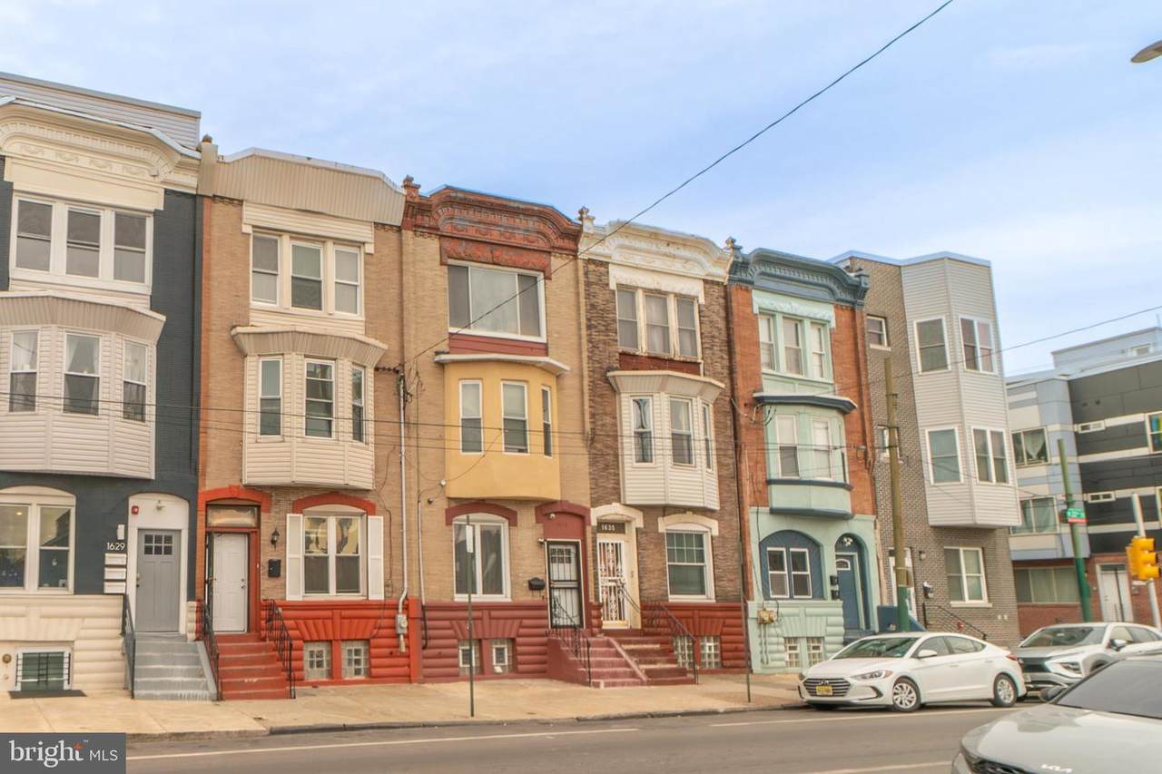 1631 22ND Street - Photo 1