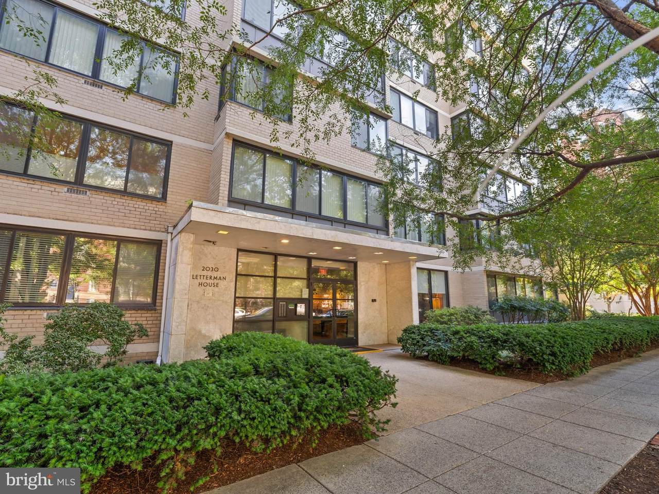 2030 F Street - Photo 1