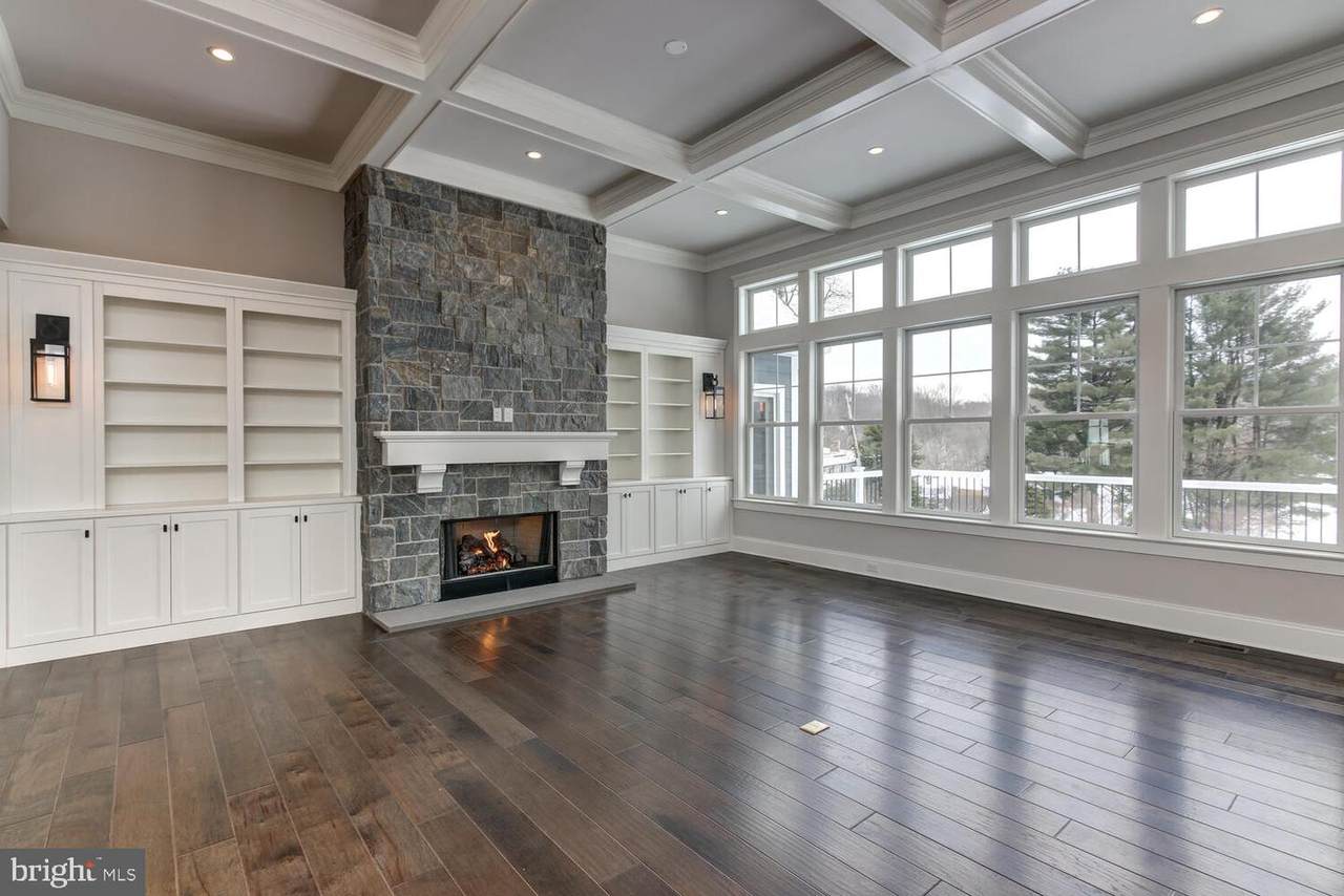 42 Clouds Way - Photo 1