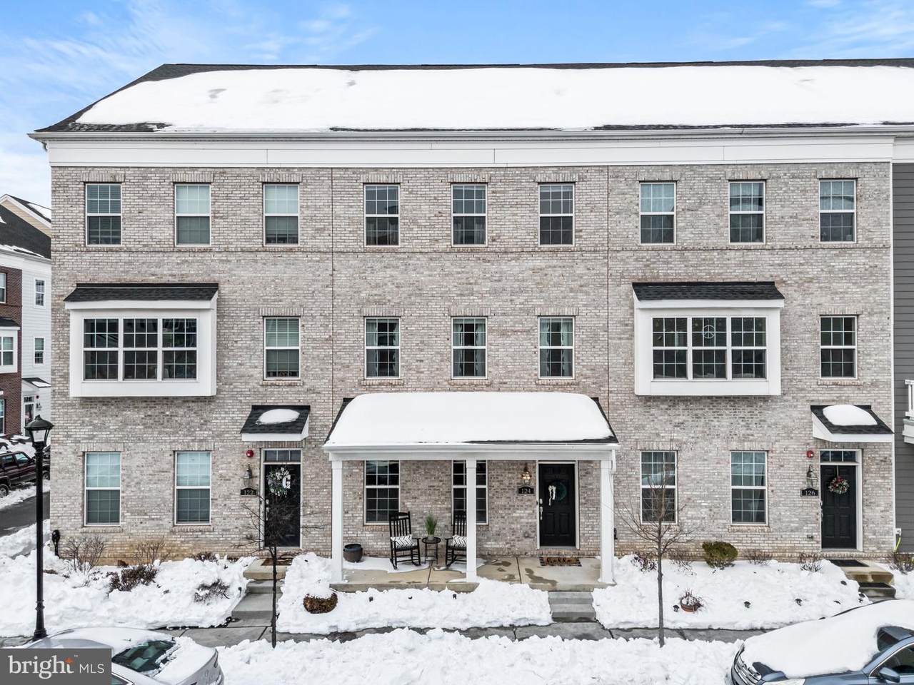 124 Alexandria Street - Photo 1