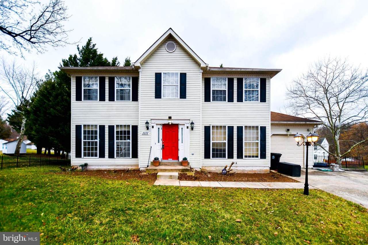 1111 Kings Heather Drive - Photo 1