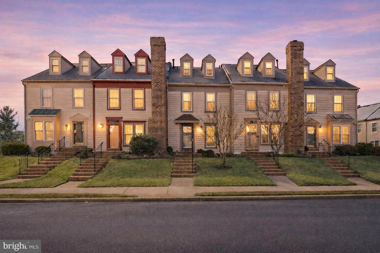 44025 Aberdeen Terrace - Photo 1