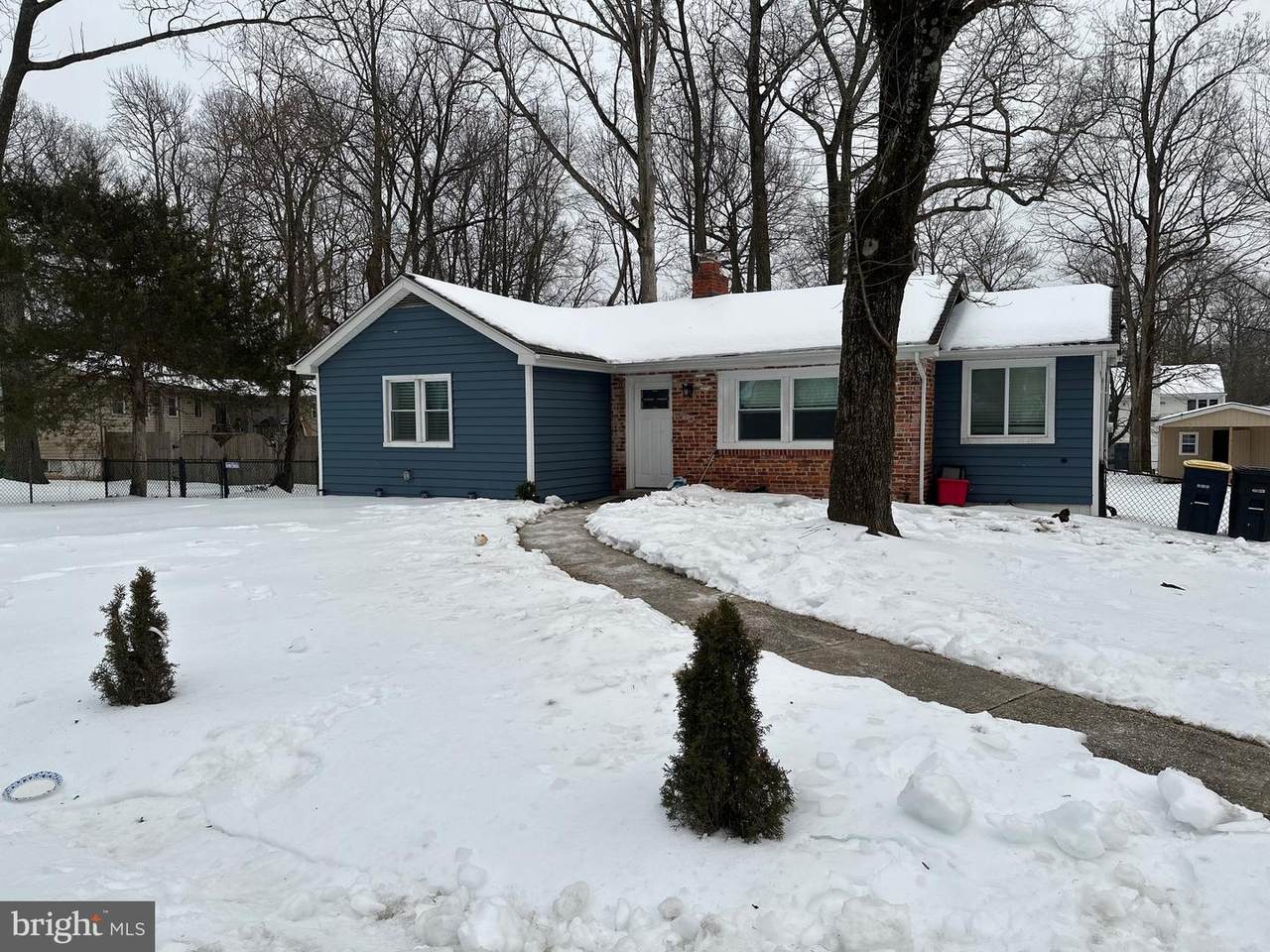 9937 Franklin Street - Photo 1