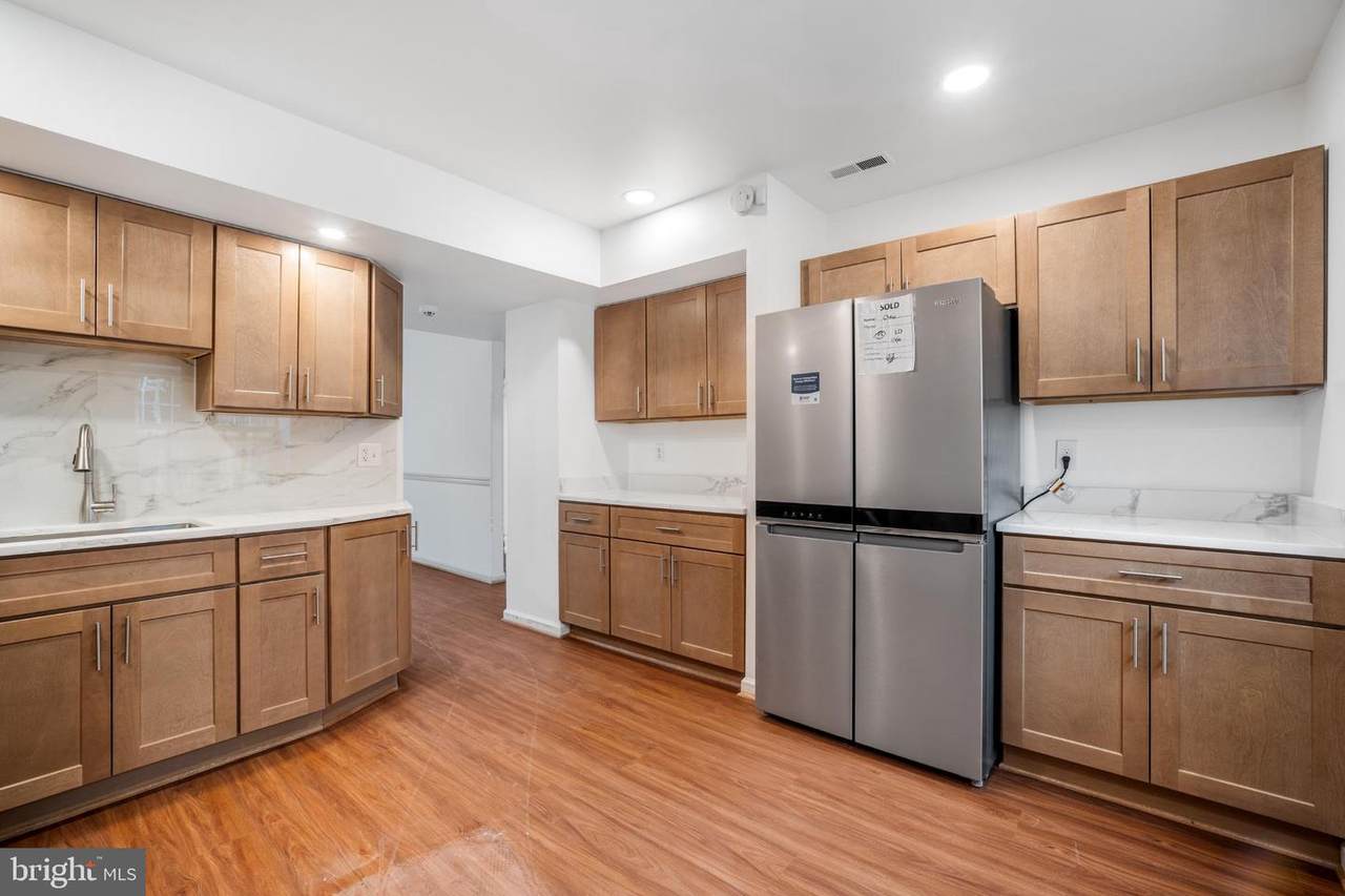 1103 Moorefield Hill Court - Photo 1