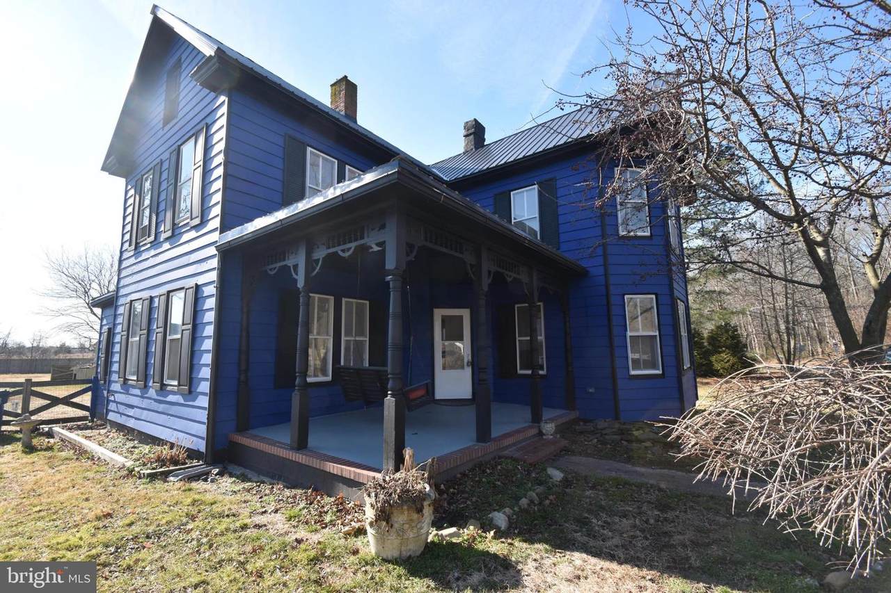 115 Maple Avenue - Photo 1