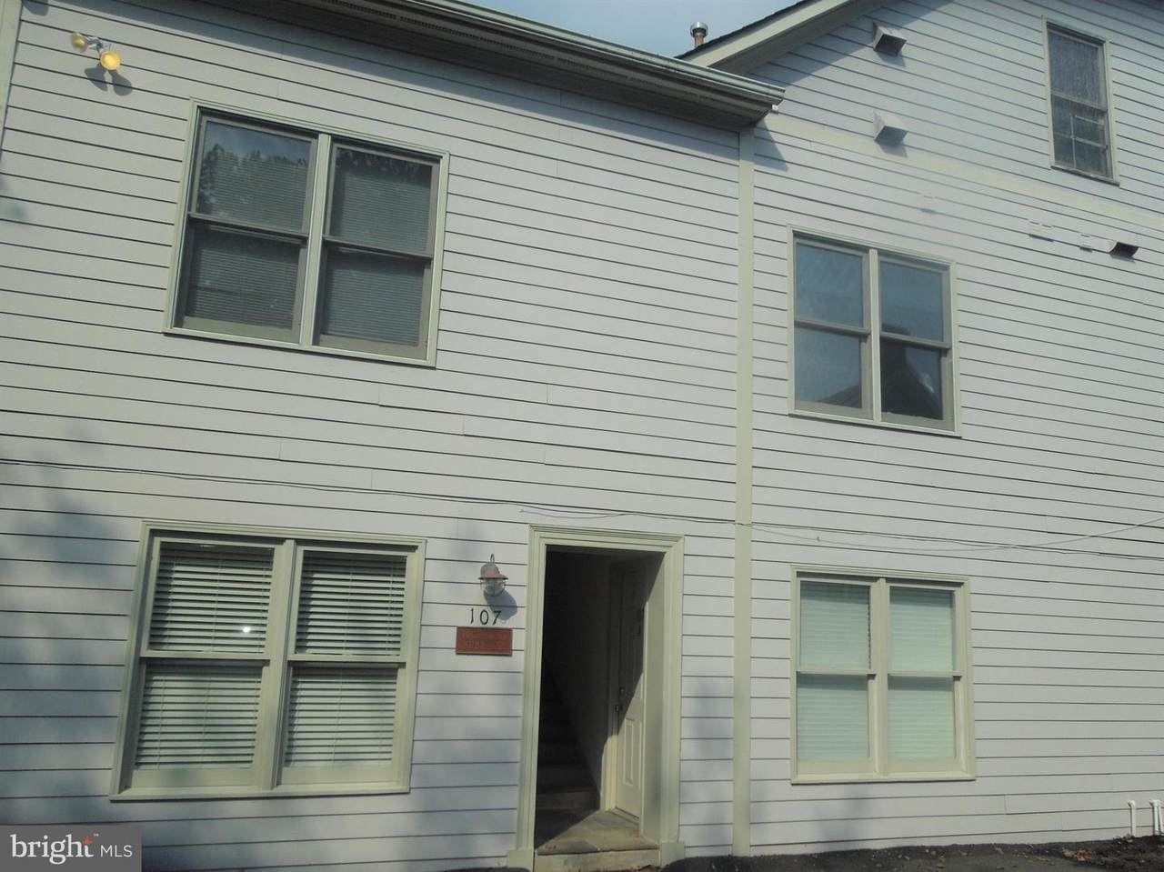 107 Royal Street - Photo 1