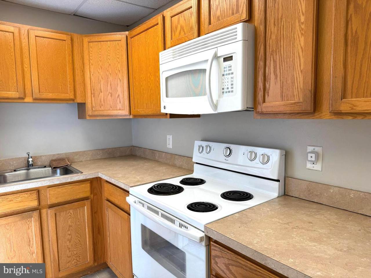 22695 Washington Street - Photo 1