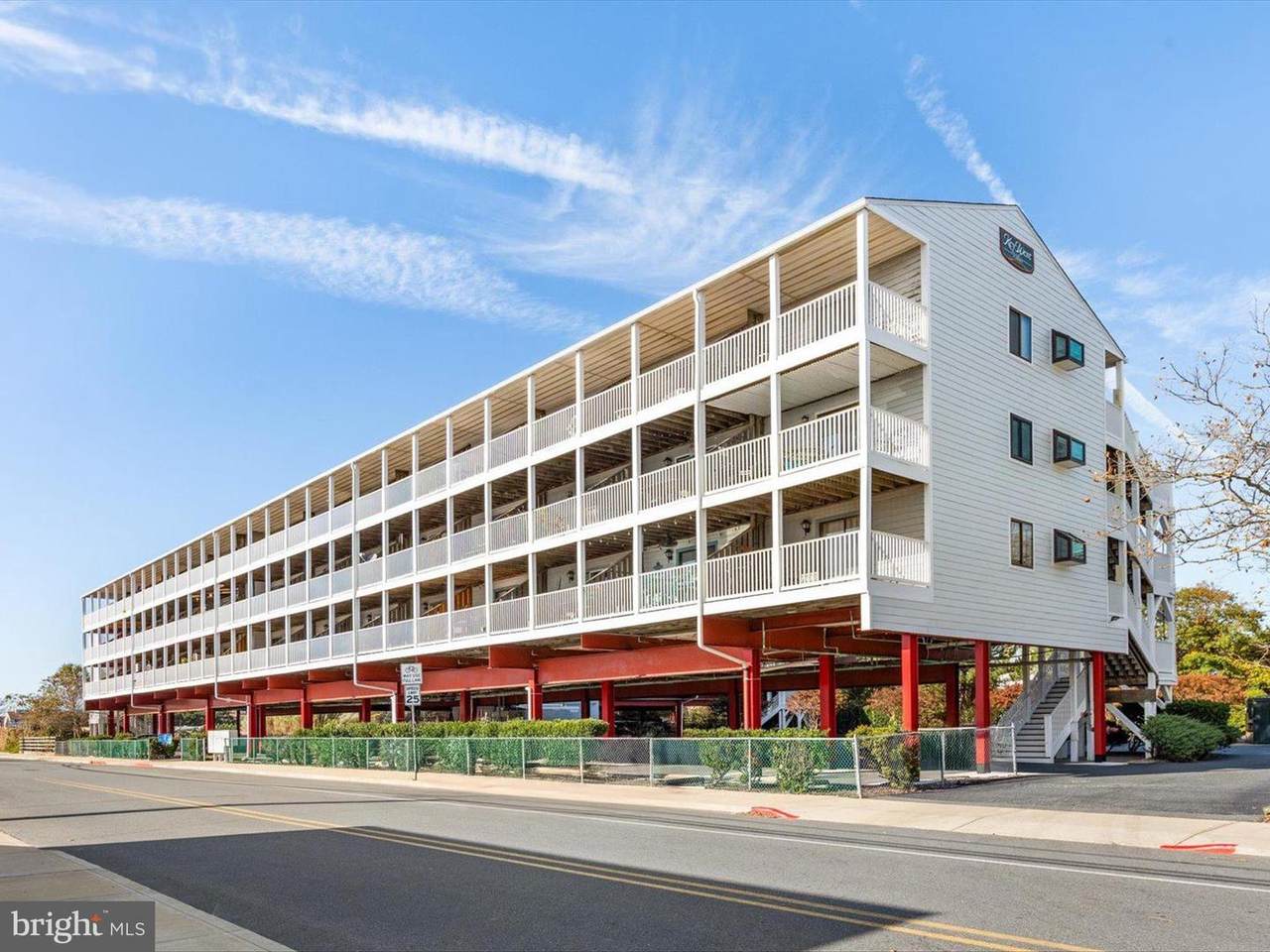 300 Robin Drive - Photo 1