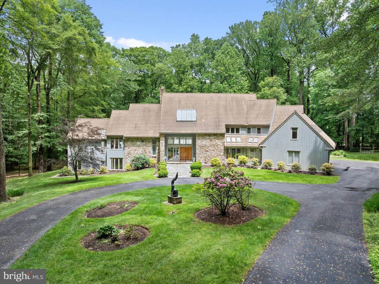 6 Hunt Club Lane - Photo 1