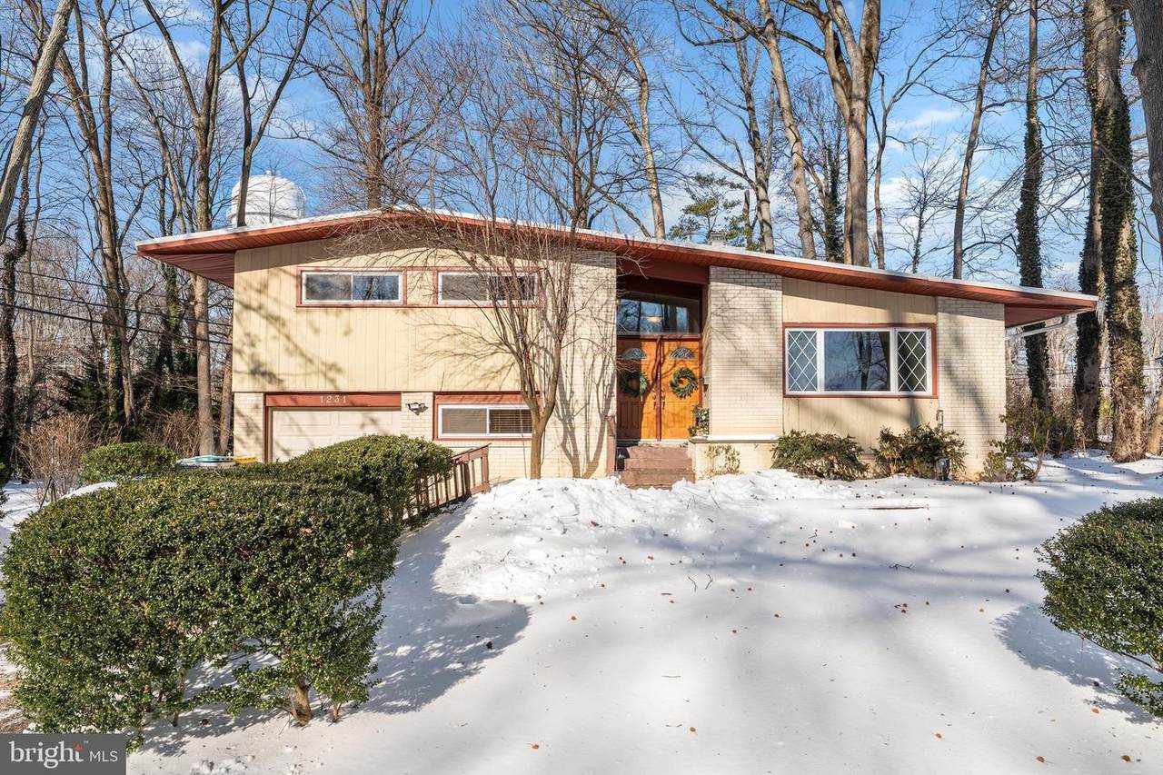 1231 Grinnell Road - Photo 1