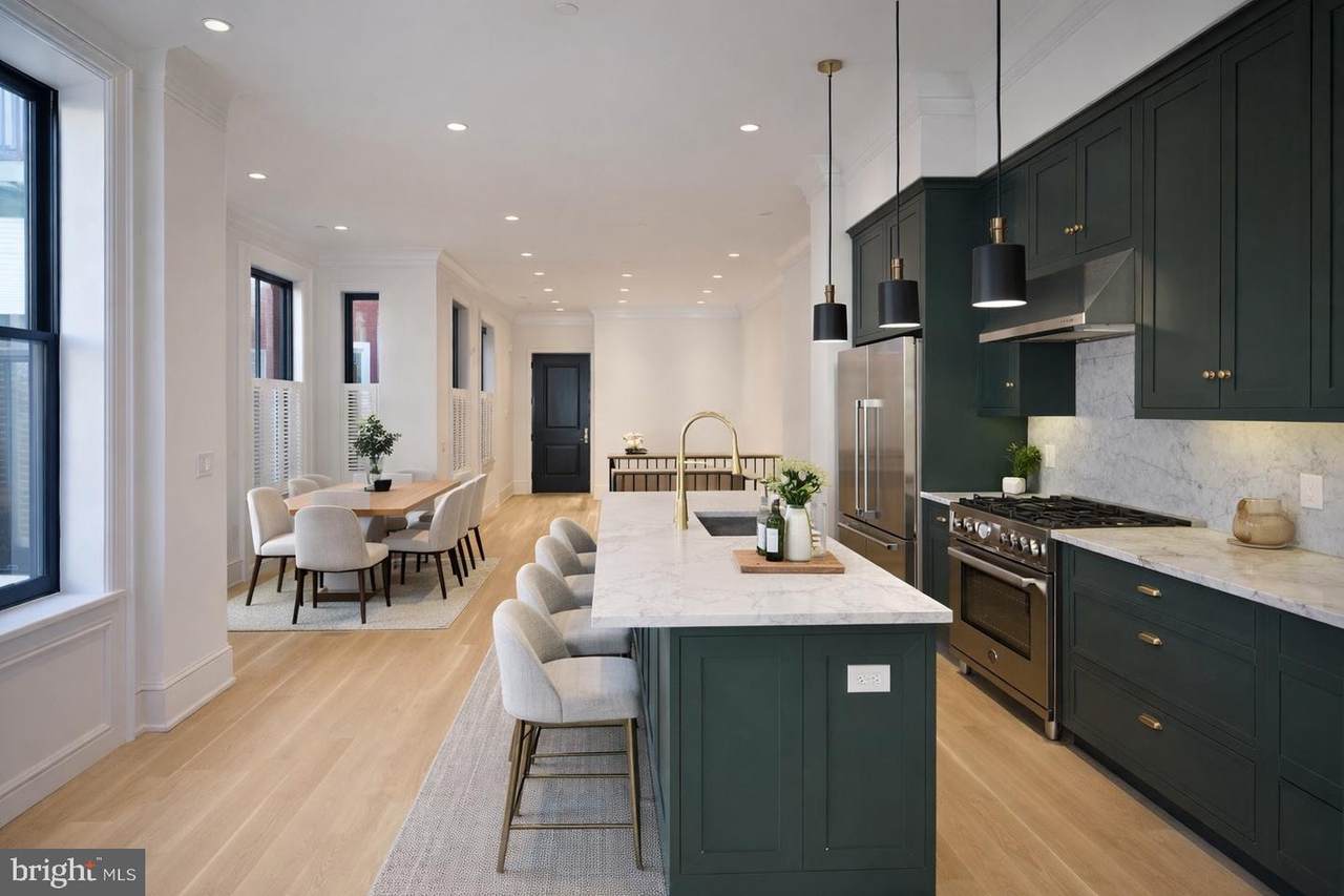 1227 6TH Street - Photo 1