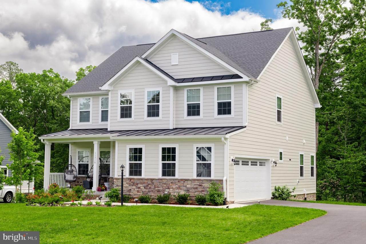 11316 Oakville Lane - Photo 1