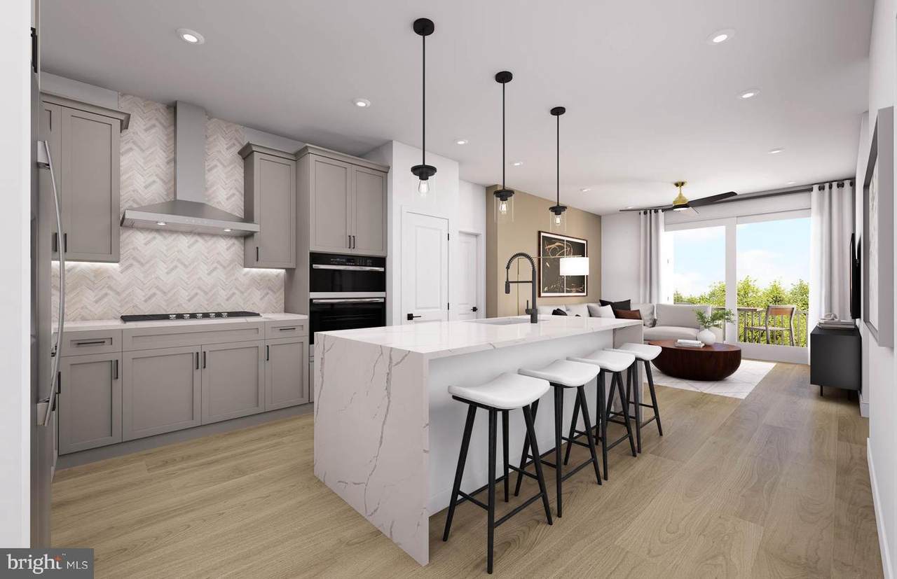 125 Kinsale Place - Photo 1