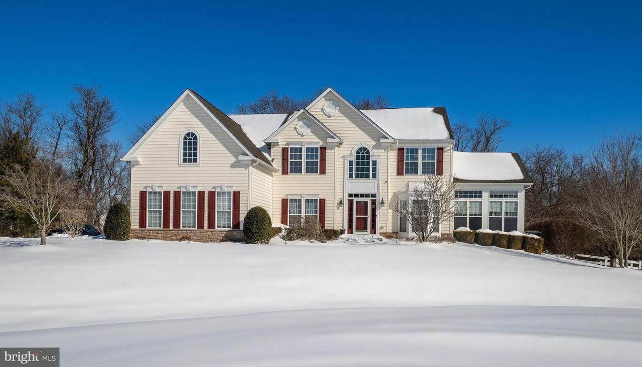 613 Garron Point Pass - Photo 1