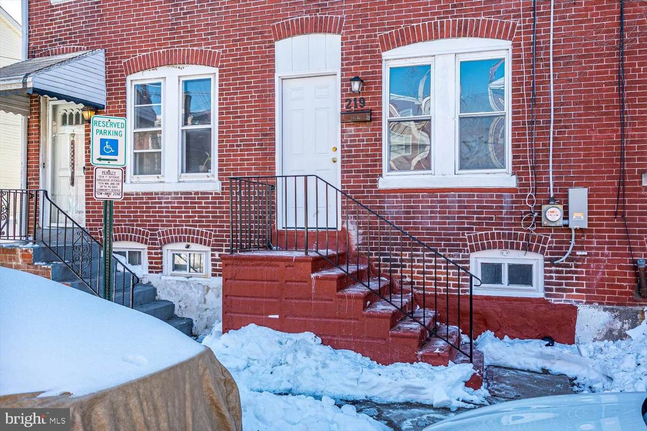 219 Phillips Avenue - Photo 1