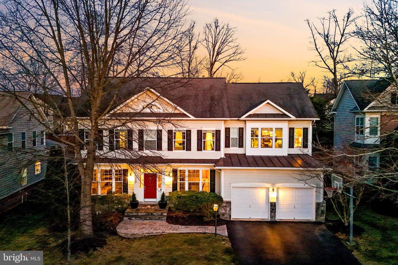 43837 Riverpoint Drive - Photo 1