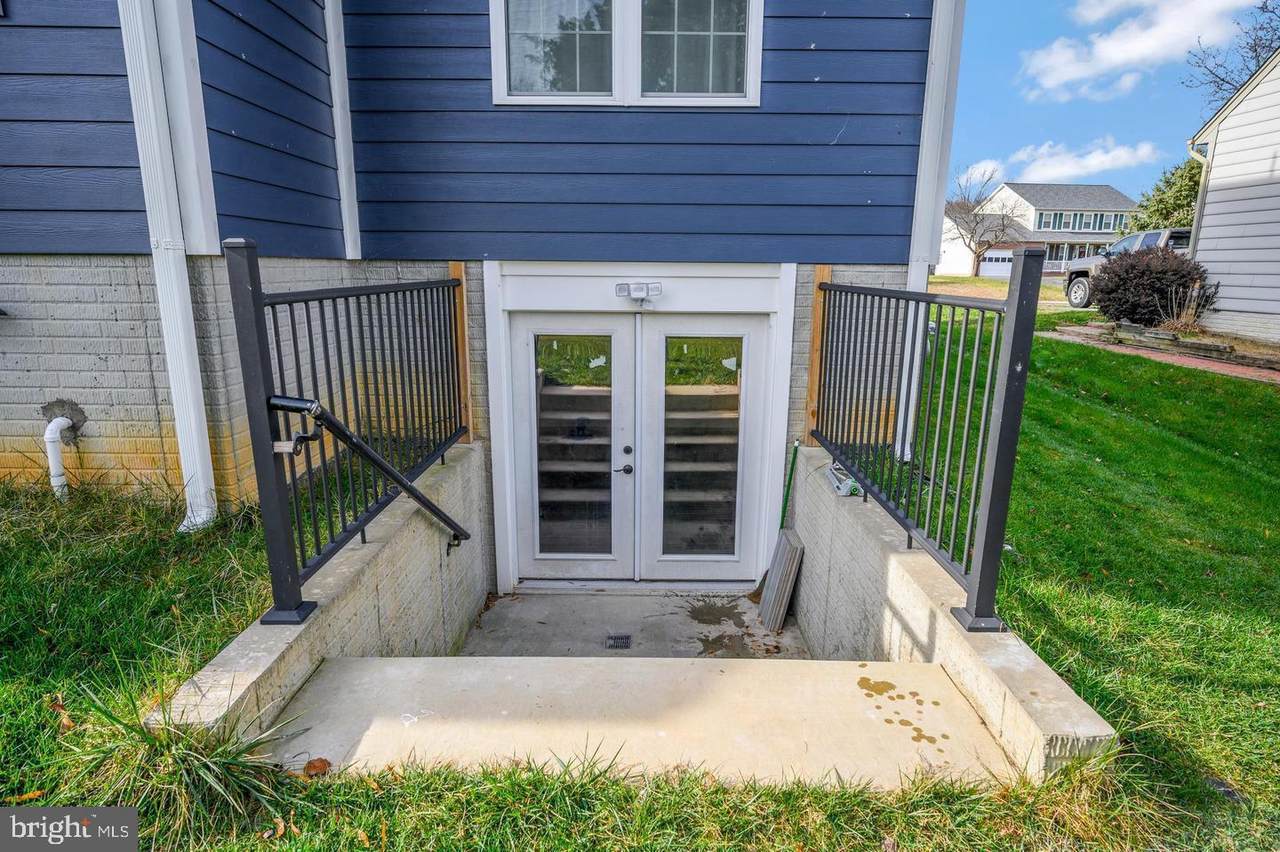 20 Dawson Drive - Photo 1