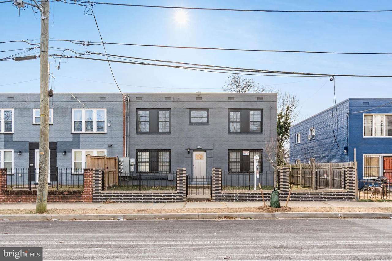 1619 Butler Street - Photo 1