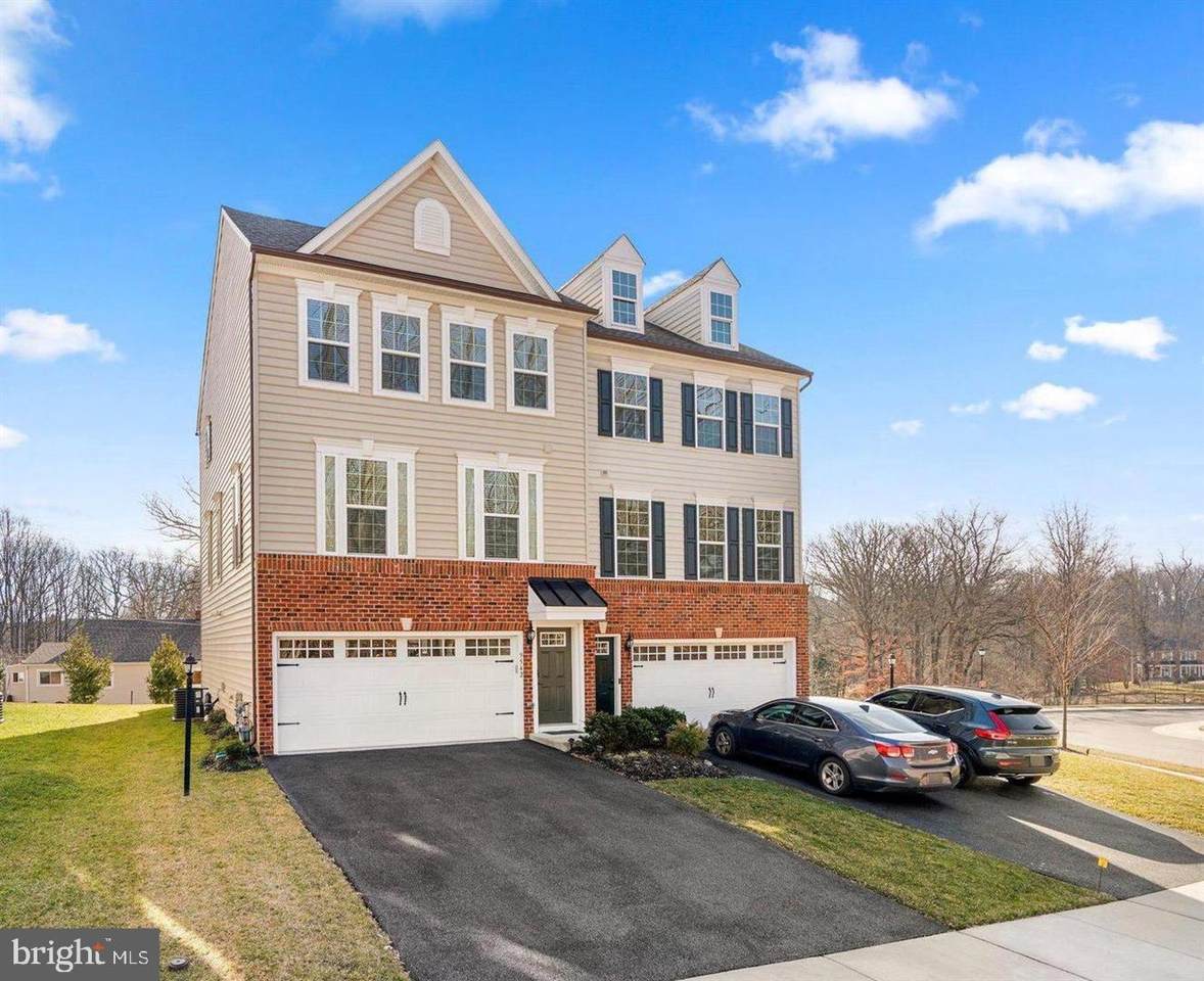 9542 Watts Road - Photo 1