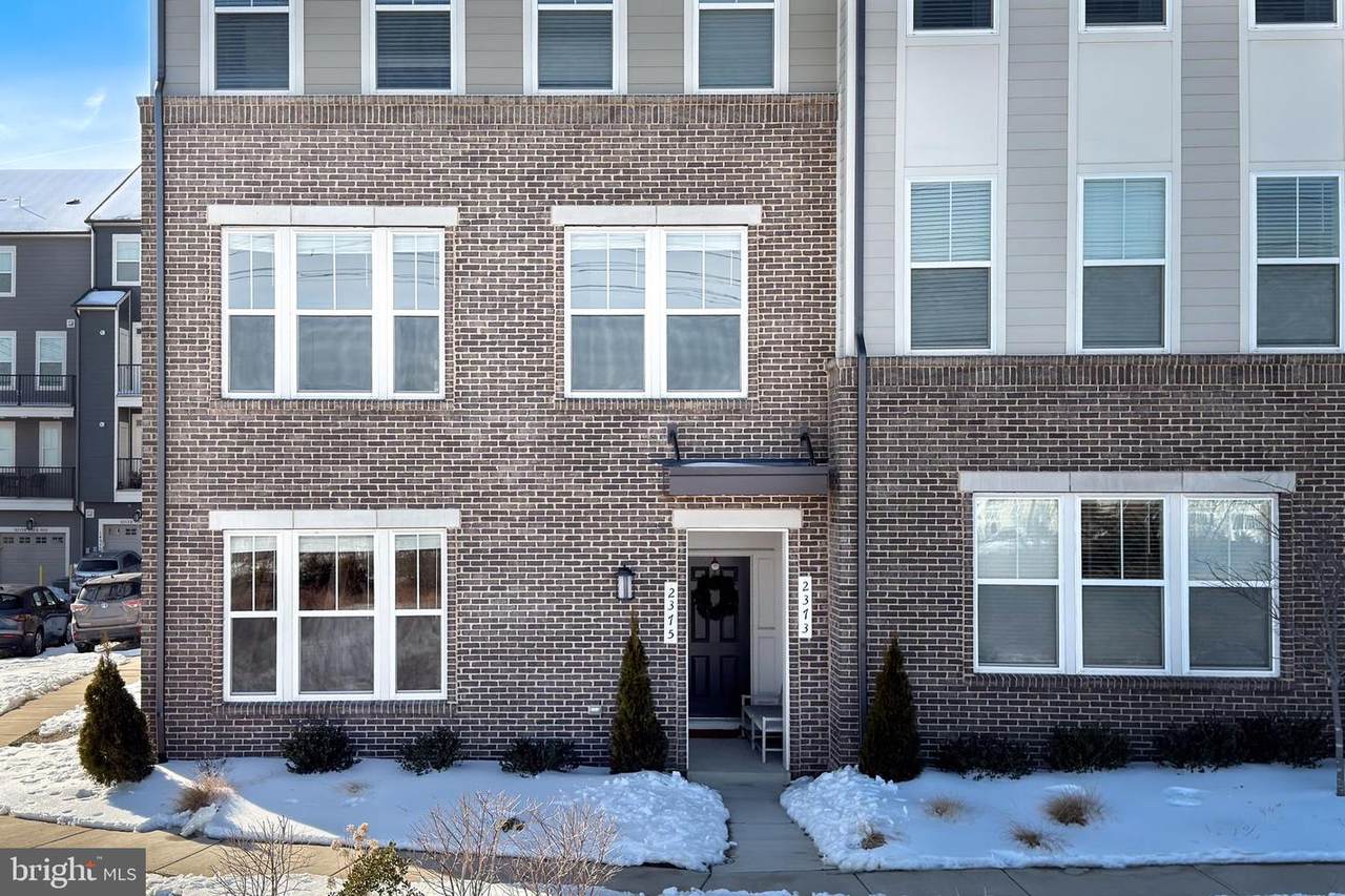 2375 Stephanie Tessa Lane - Photo 1