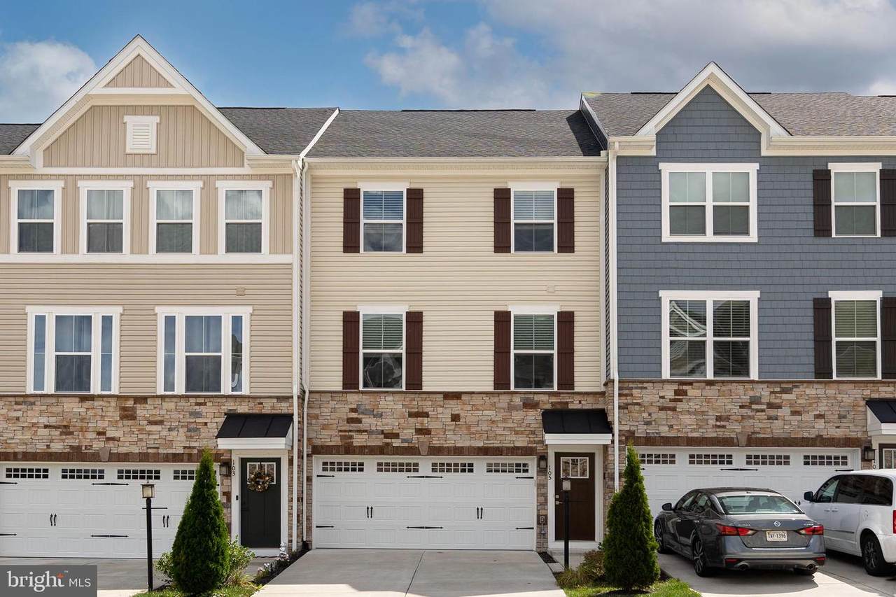 105 Bayhill Terrace - Photo 1