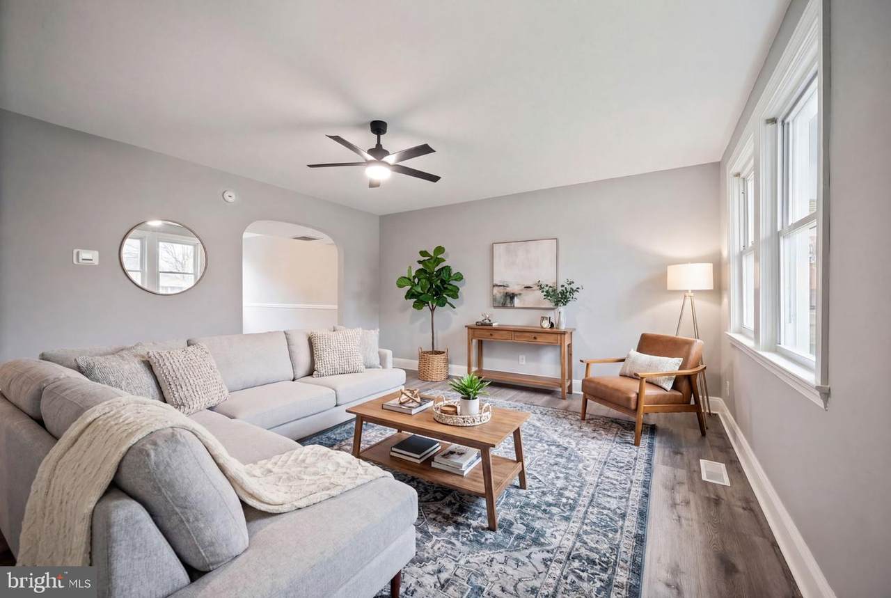 28 Bernice Avenue - Photo 1