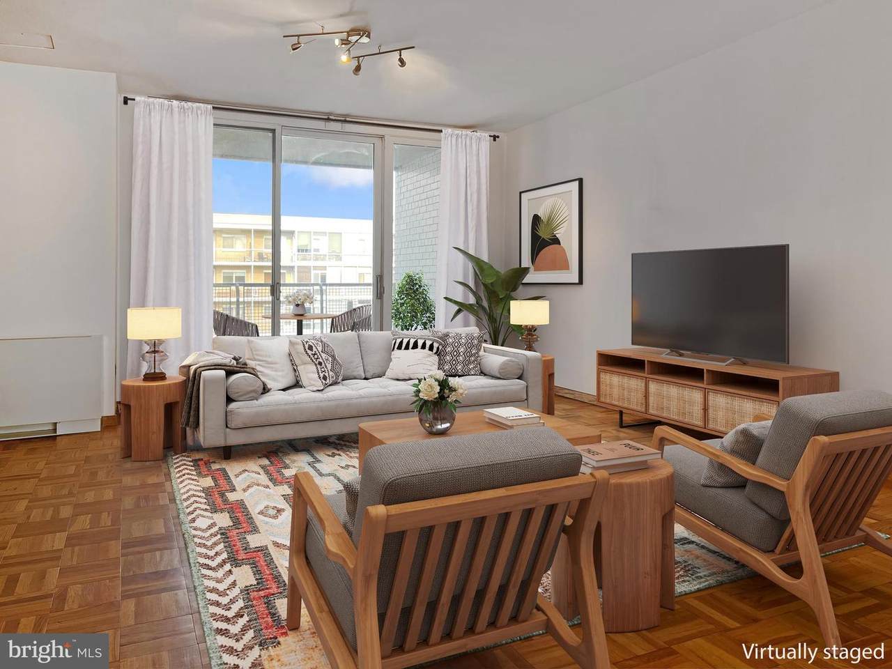 2475 Virginia Avenue - Photo 1