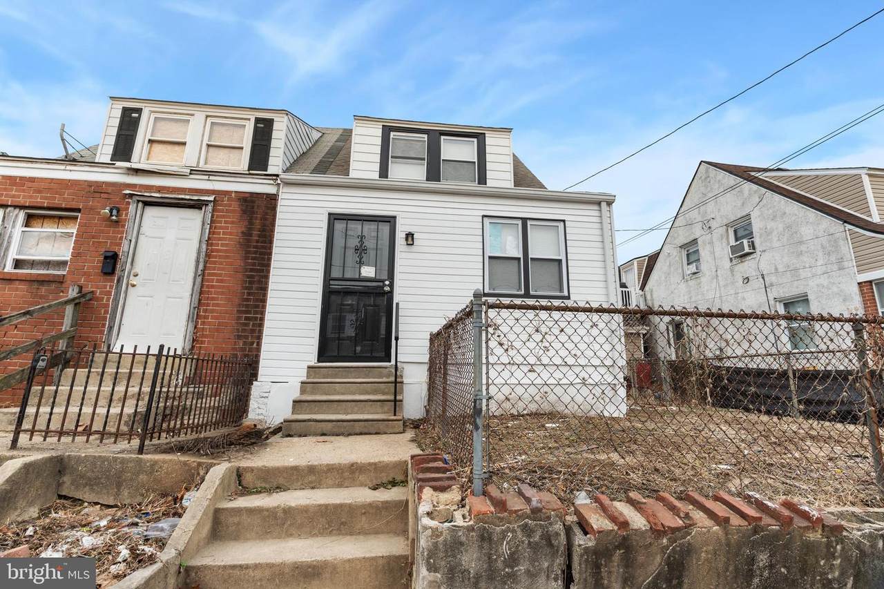 1118 Brown Street - Photo 1