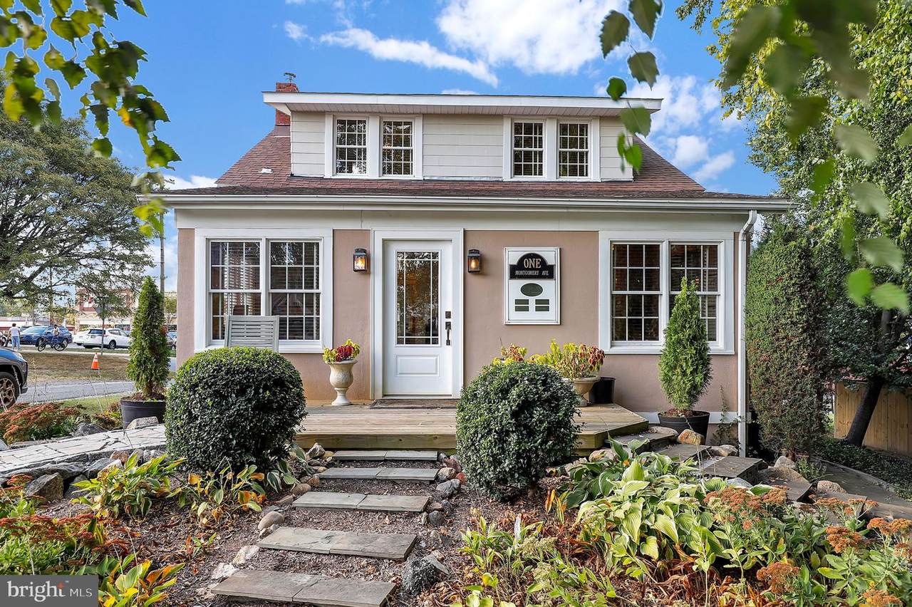 1 Montgomery Avenue - Photo 1