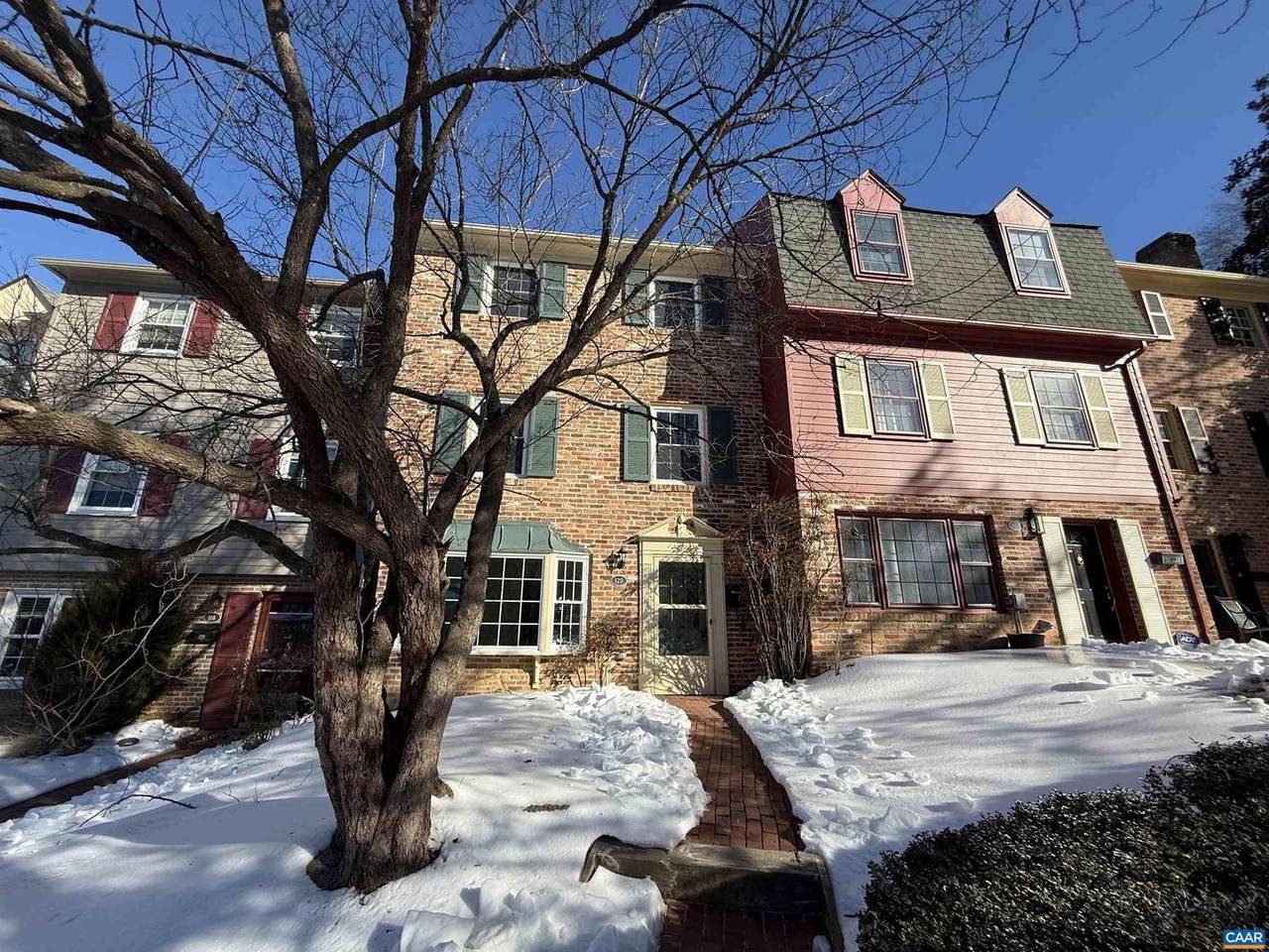 120 Georgetown Green - Photo 1