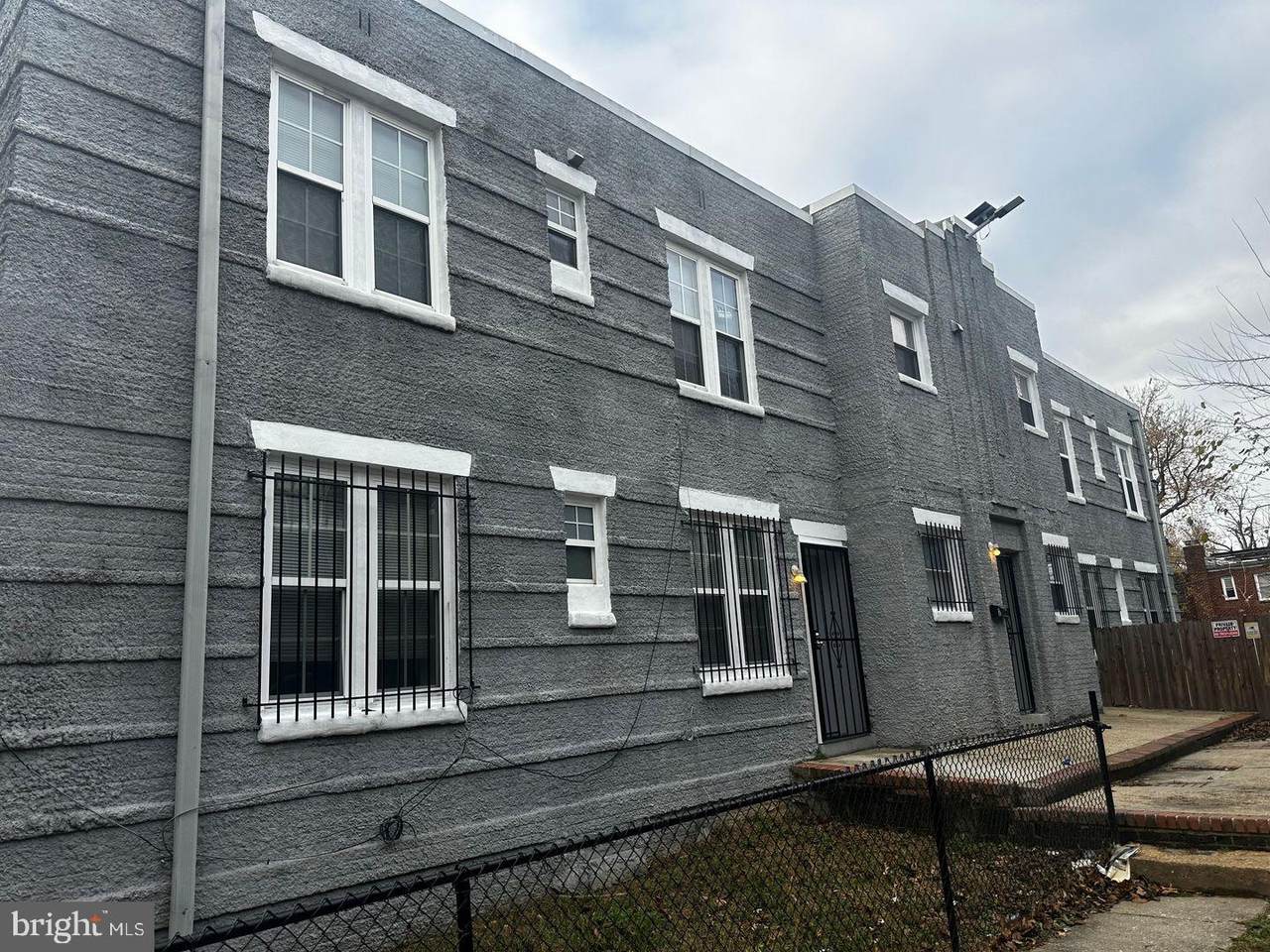 4632 Hillside Road - Photo 1