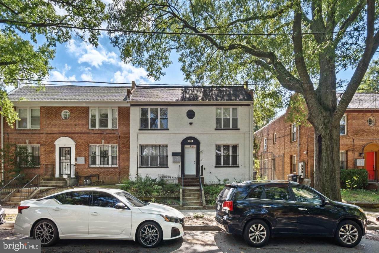 313 Parkland Place - Photo 1