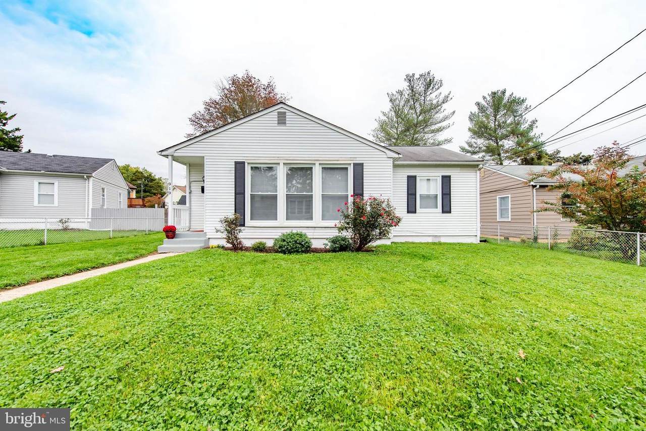 919 Carroll Avenue - Photo 1