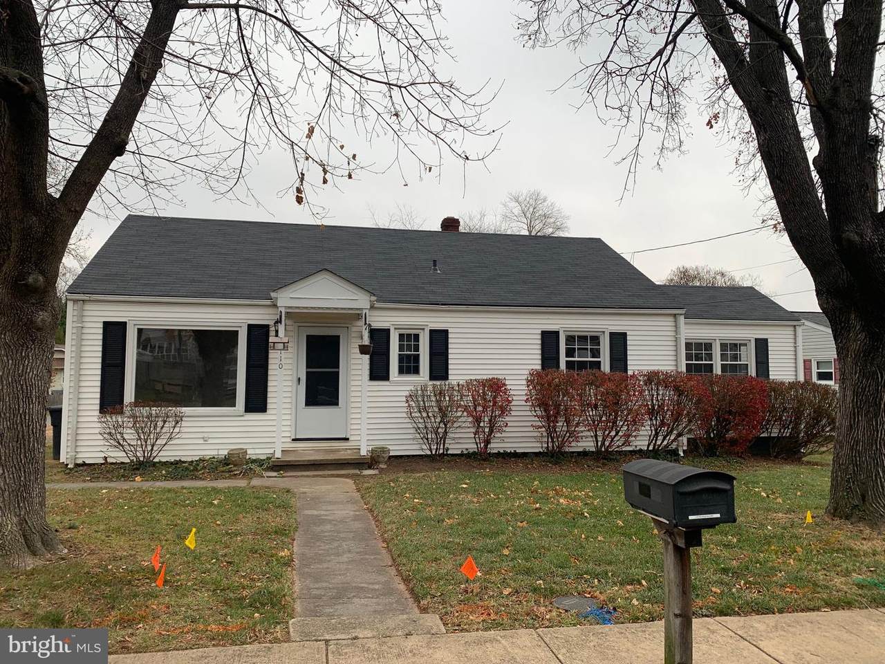 110 Pershing Avenue - Photo 1