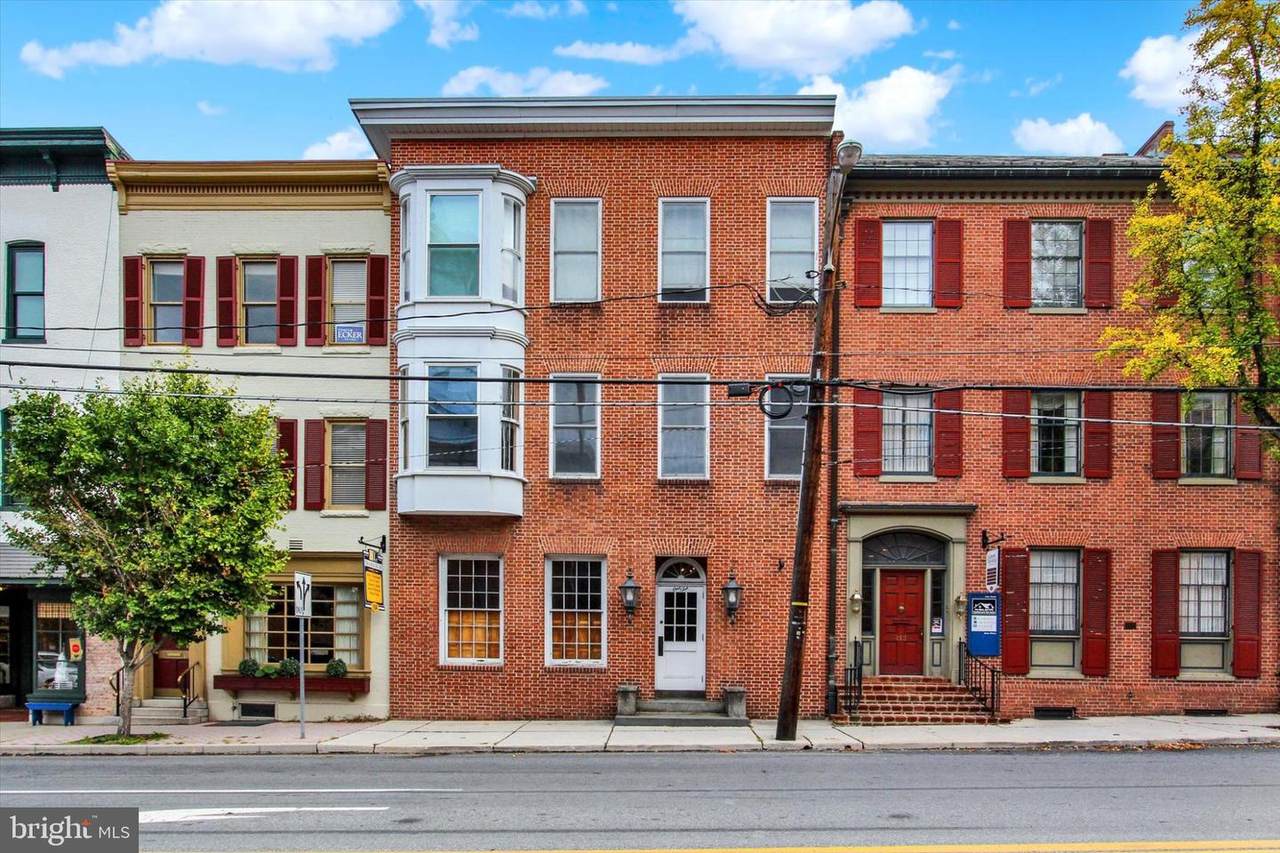 110 Baltimore Street - Photo 1