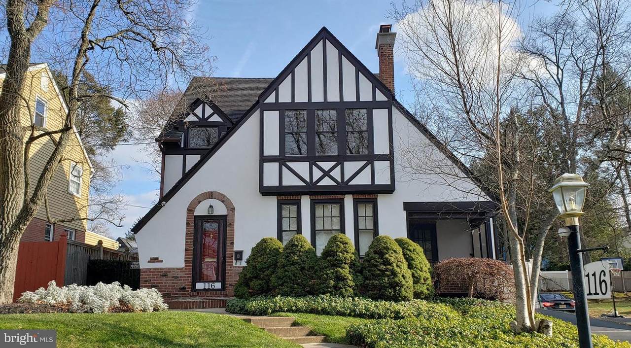 116 Renfrew Avenue - Photo 1