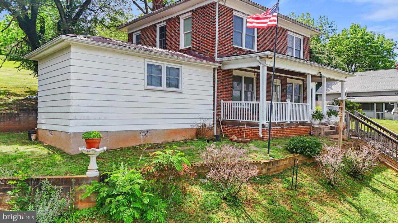 10662 Lee Jackson Highway - Photo 1