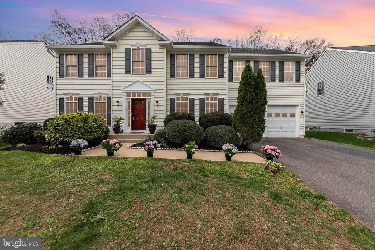 11012 Copeland Court - Photo 1