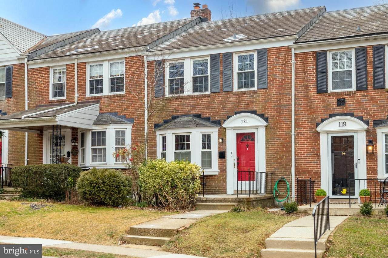 121 Hopkins Road - Photo 1