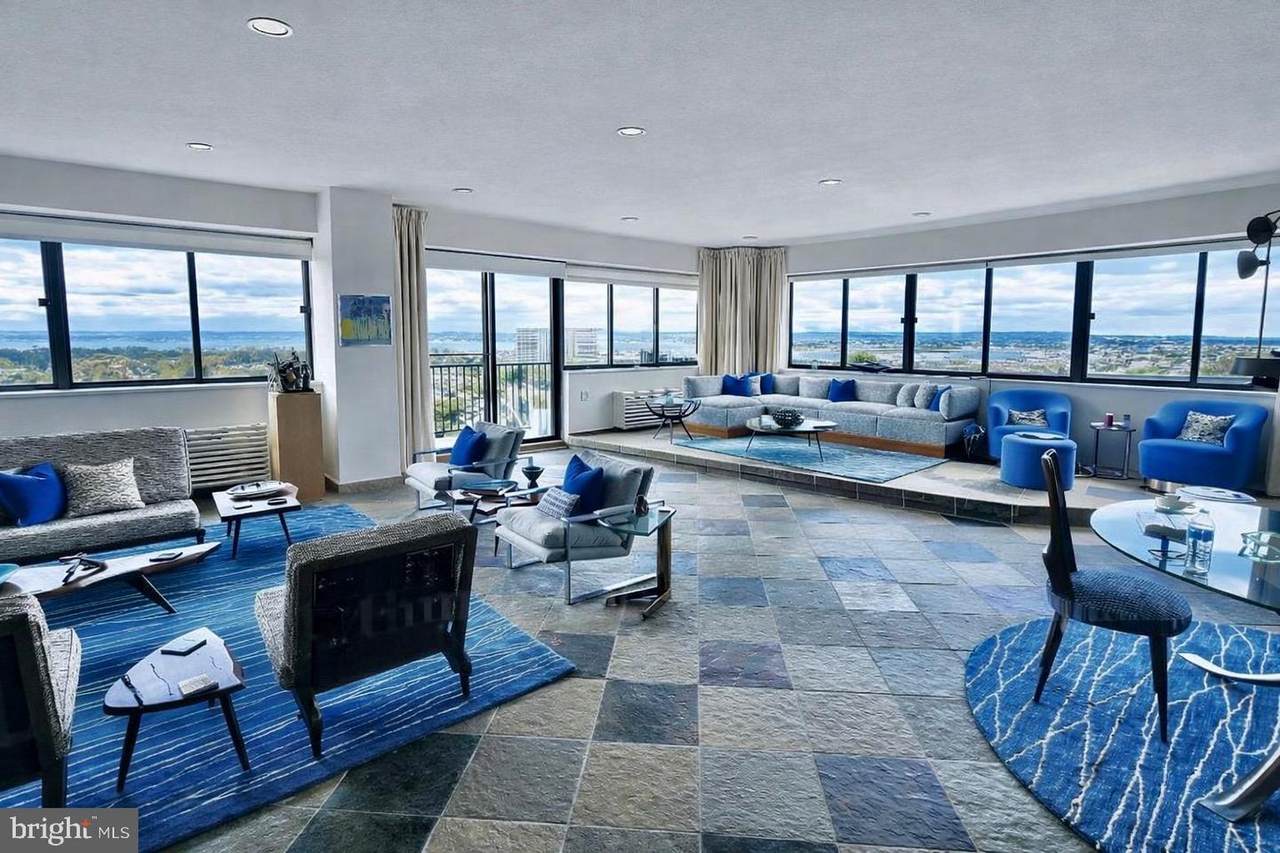 55 Ocean Avenue - Photo 1