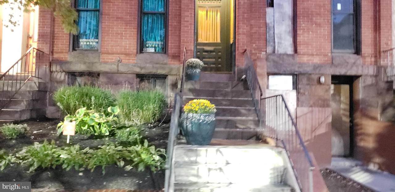 2412 Charles - Photo 1