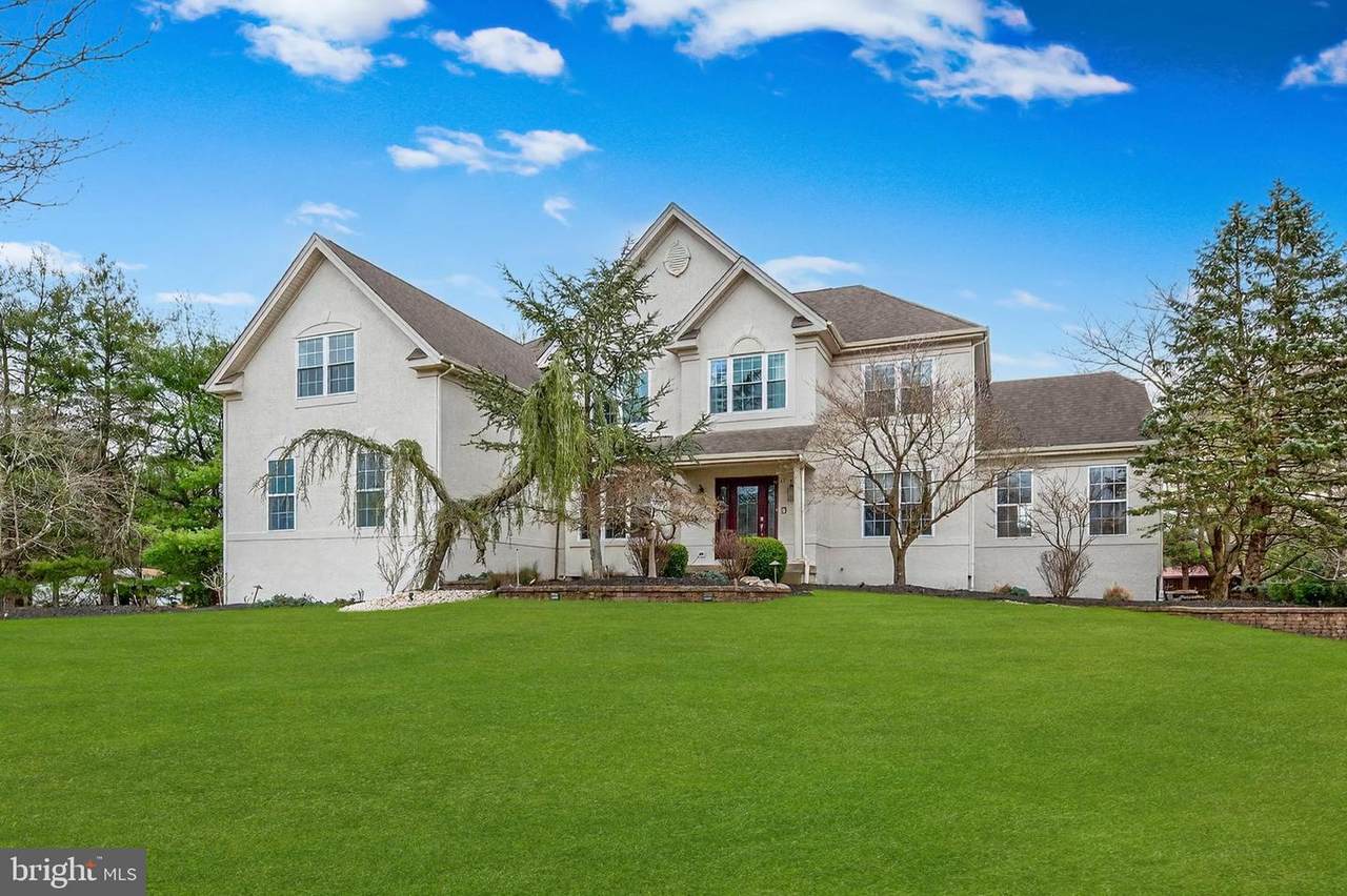 11 Rolling Glen Court - Photo 1