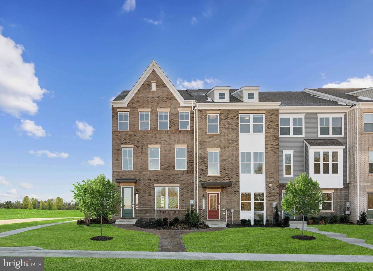 3605 Saint Russell Way - Photo 1