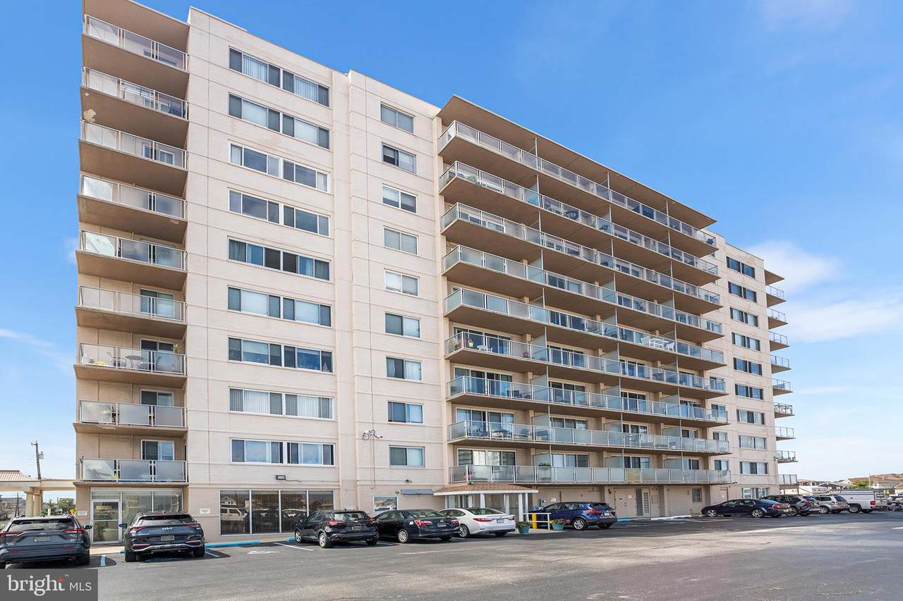 6101 Monmouth Avenue - Photo 1