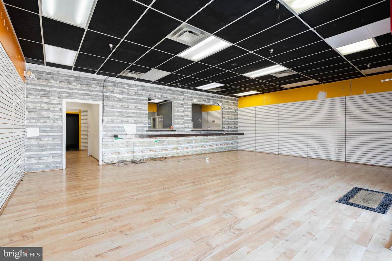 615 Chestnut Avenue - Photo 1