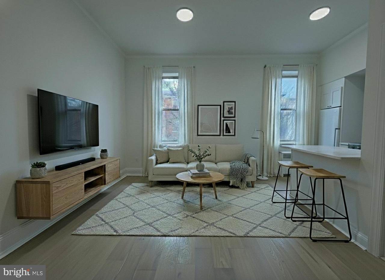 2039 Green Street - Photo 1