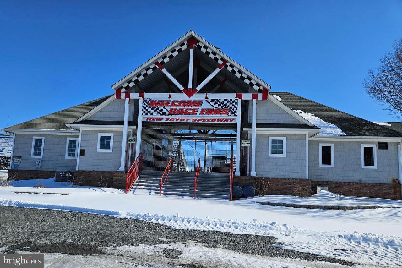 720 Pinehurst Road - Photo 1